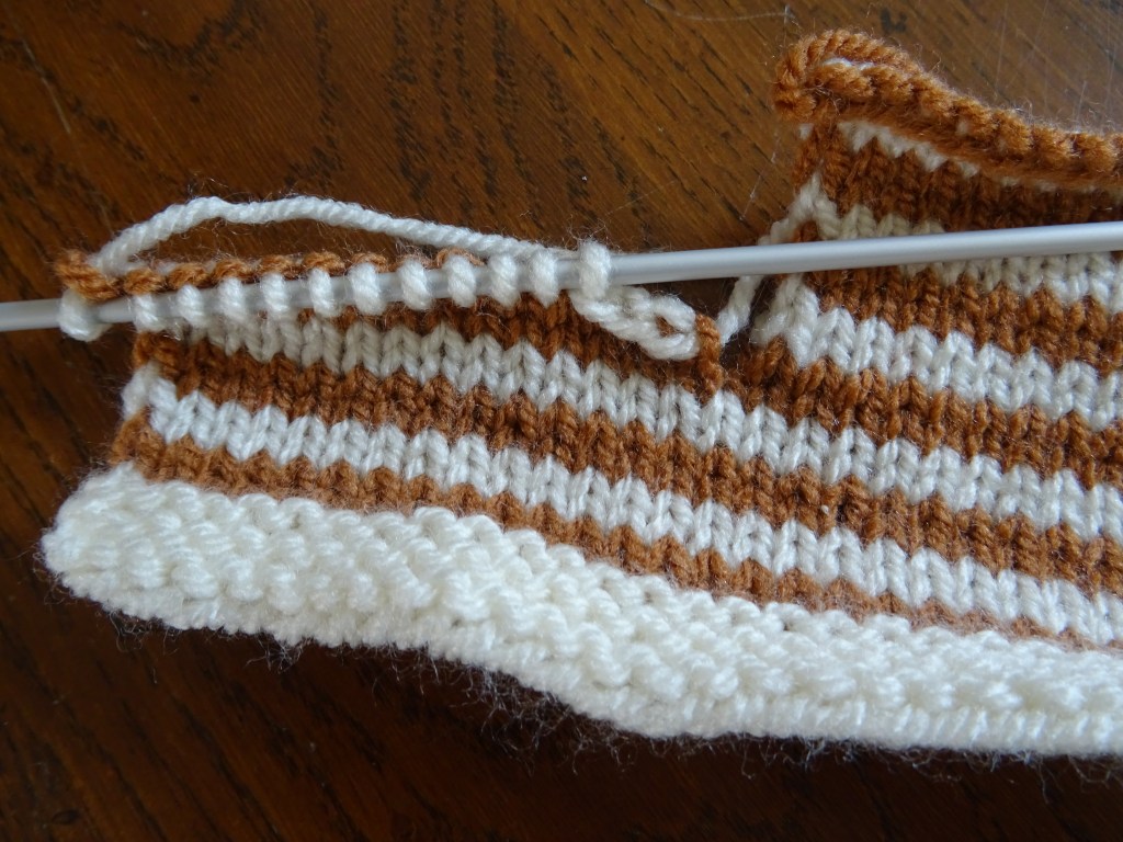 Werkwijze gebreide bodywarmer. Construction knitted Bodywarmer