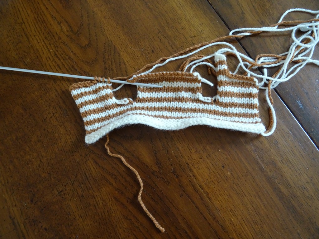 Werkwijze gebreide bodywarmer. Construction knitted Bodywarmer