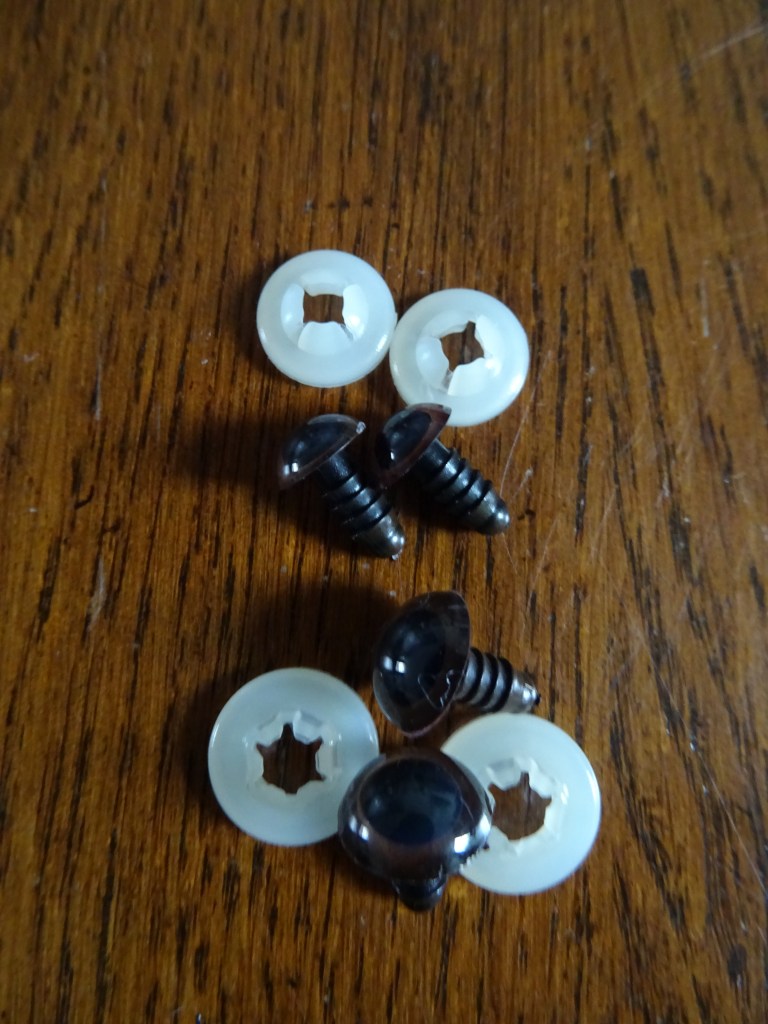 kunststof ogen met veiligheidssluiting